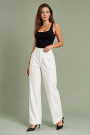 Pantalon tailleur blanc taille haute | Vue de face | Lounelle Paris