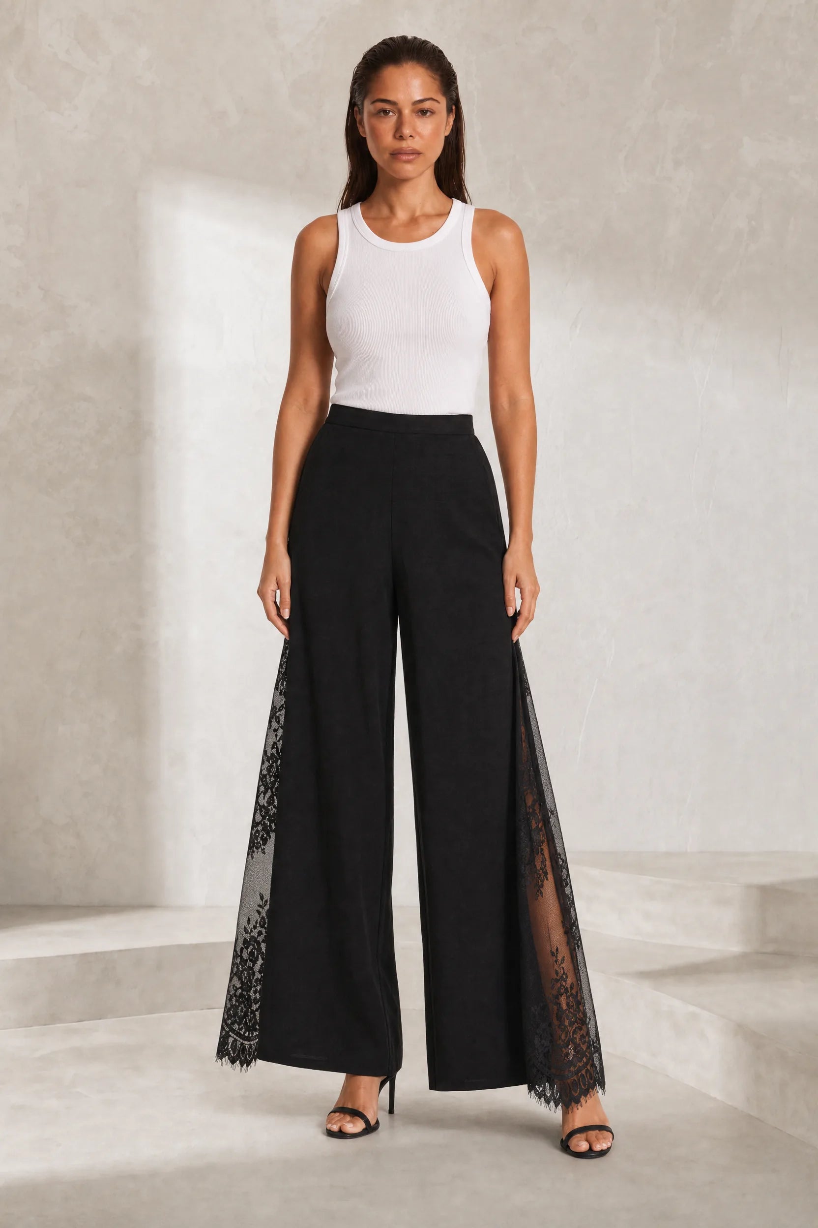 Pantalon large noir taille haute dentelle | Lounelle Paris