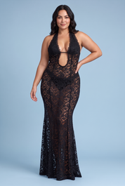 Robe noire dos nu à encolure américaine | Porté sur une silhouette plus ronde | Lounelle Paris