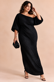 Robe asymétrique noire à épaule dénudée | Porté sur une silhouette plus ronde | Lounelle Paris