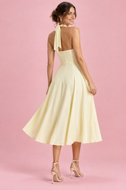 Robe midi patineuse jaune clair à col américain | Vue de dos | Lounelle Paris