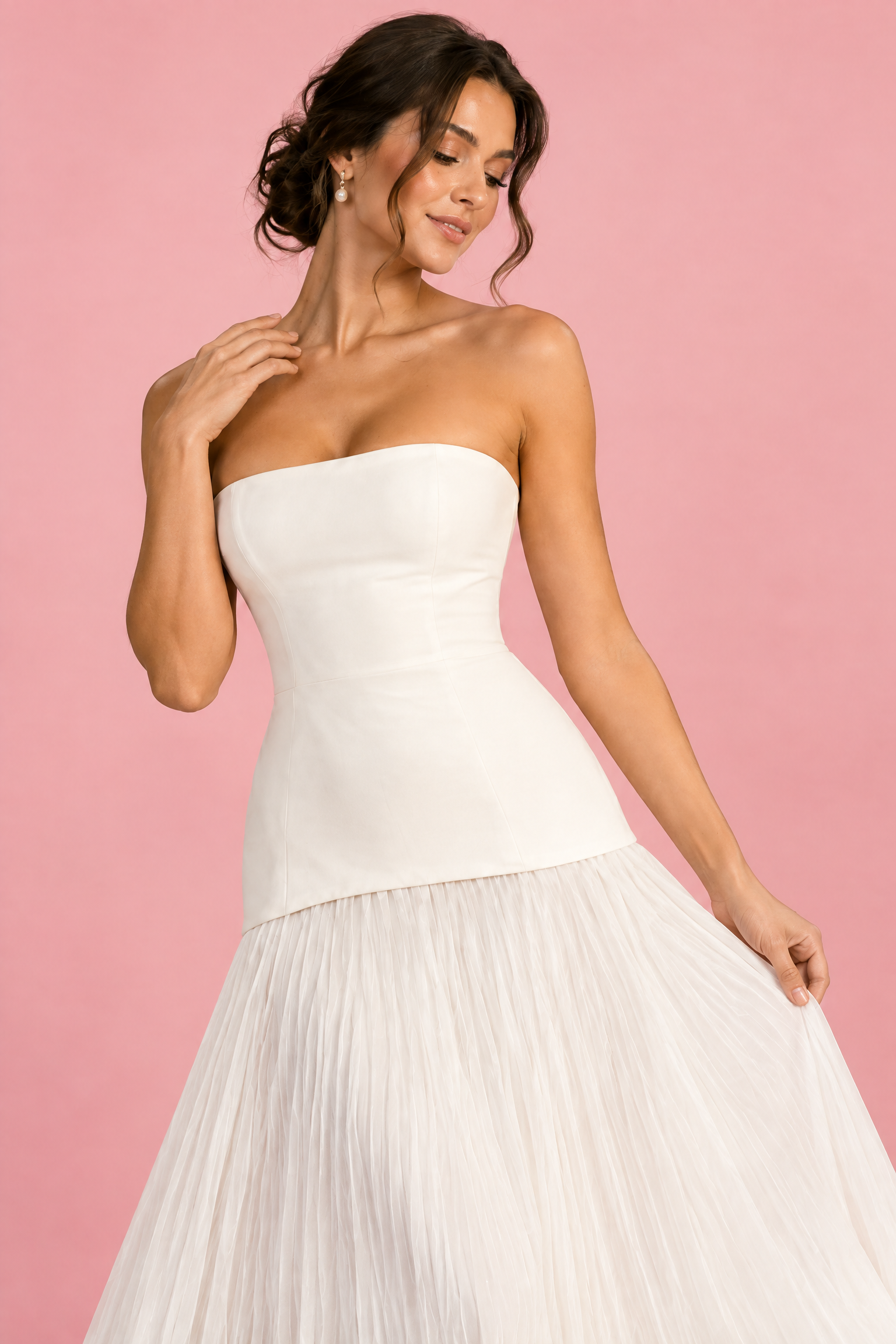 Robe longue bustier plissée blanche | Vue rapprochée | Lounelle Paris