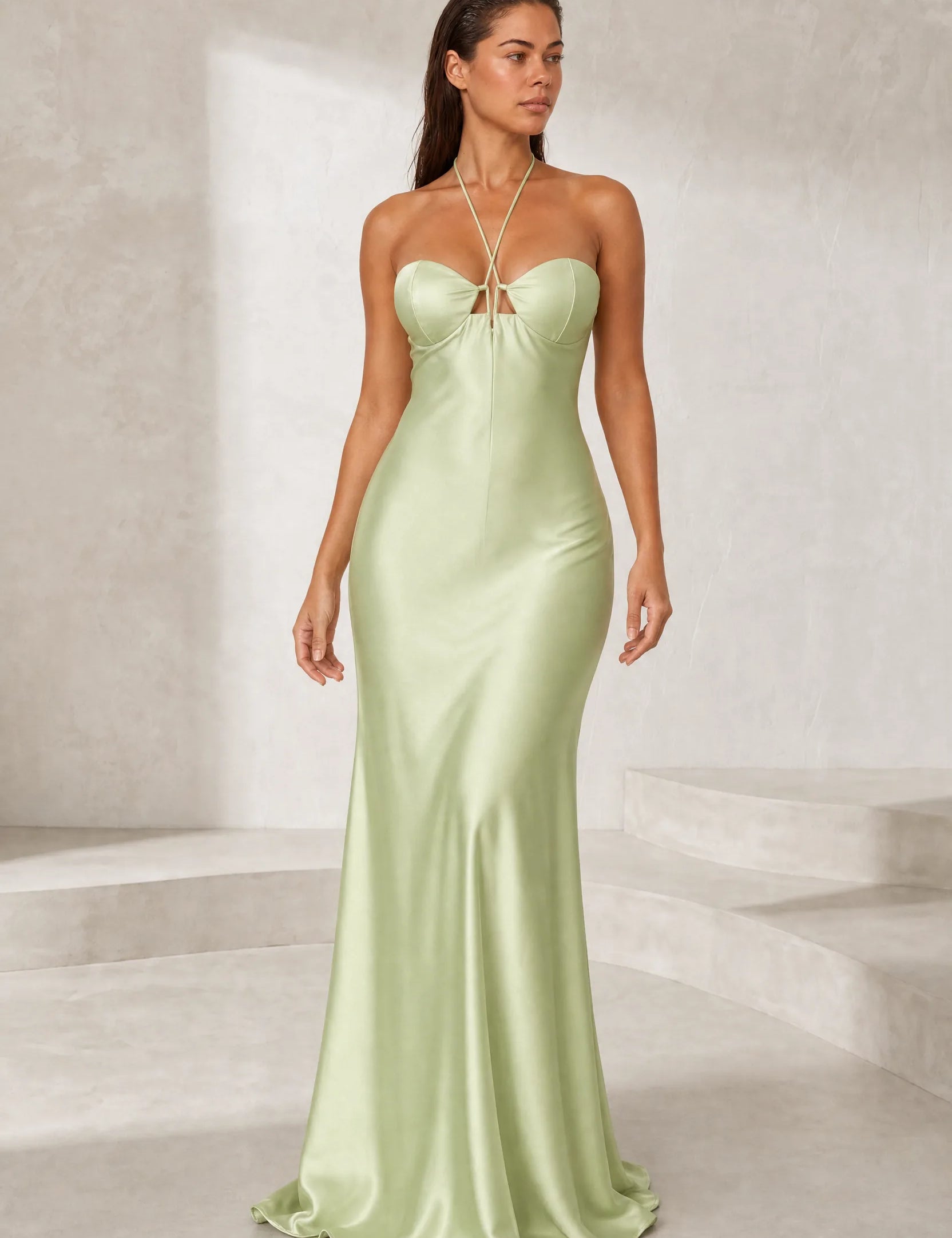 Robe longue vert clair à dos nu | Lounelle Paris